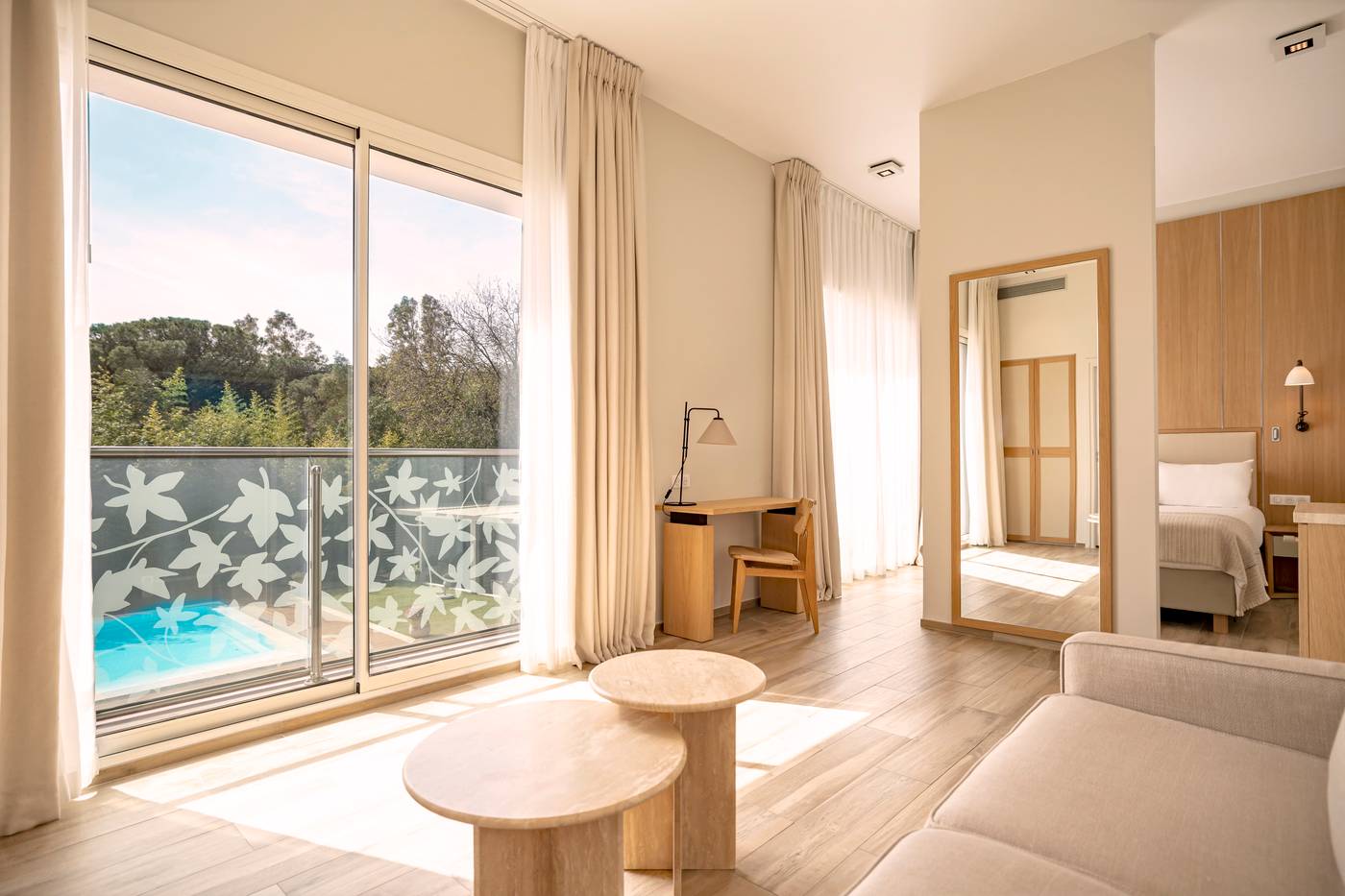 Kube-Hotel-St-Tropez-Room-69