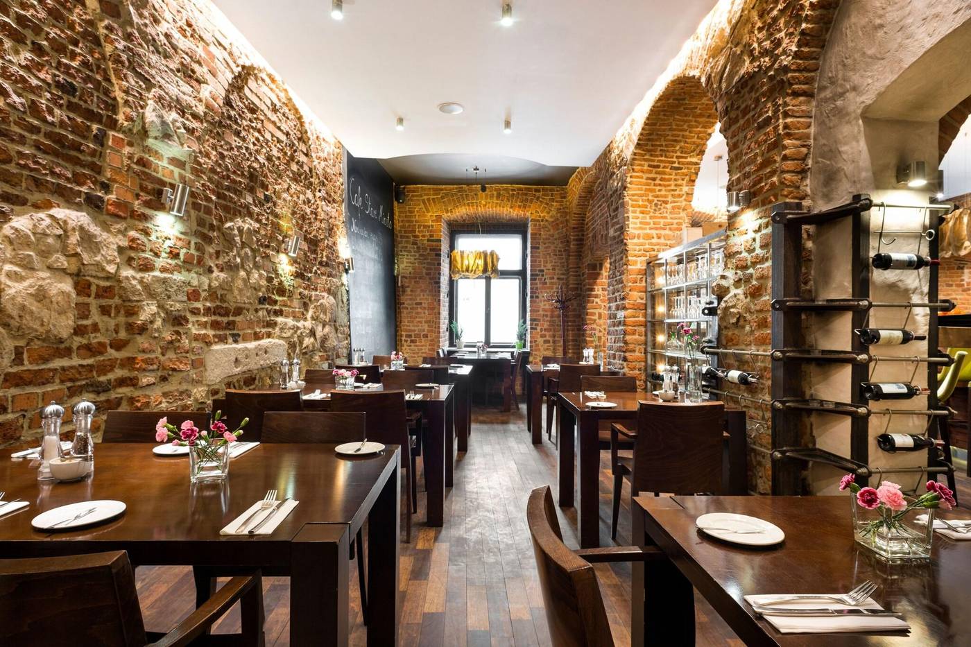 Aparthotel-Stare-Miasto-Restaurant-37