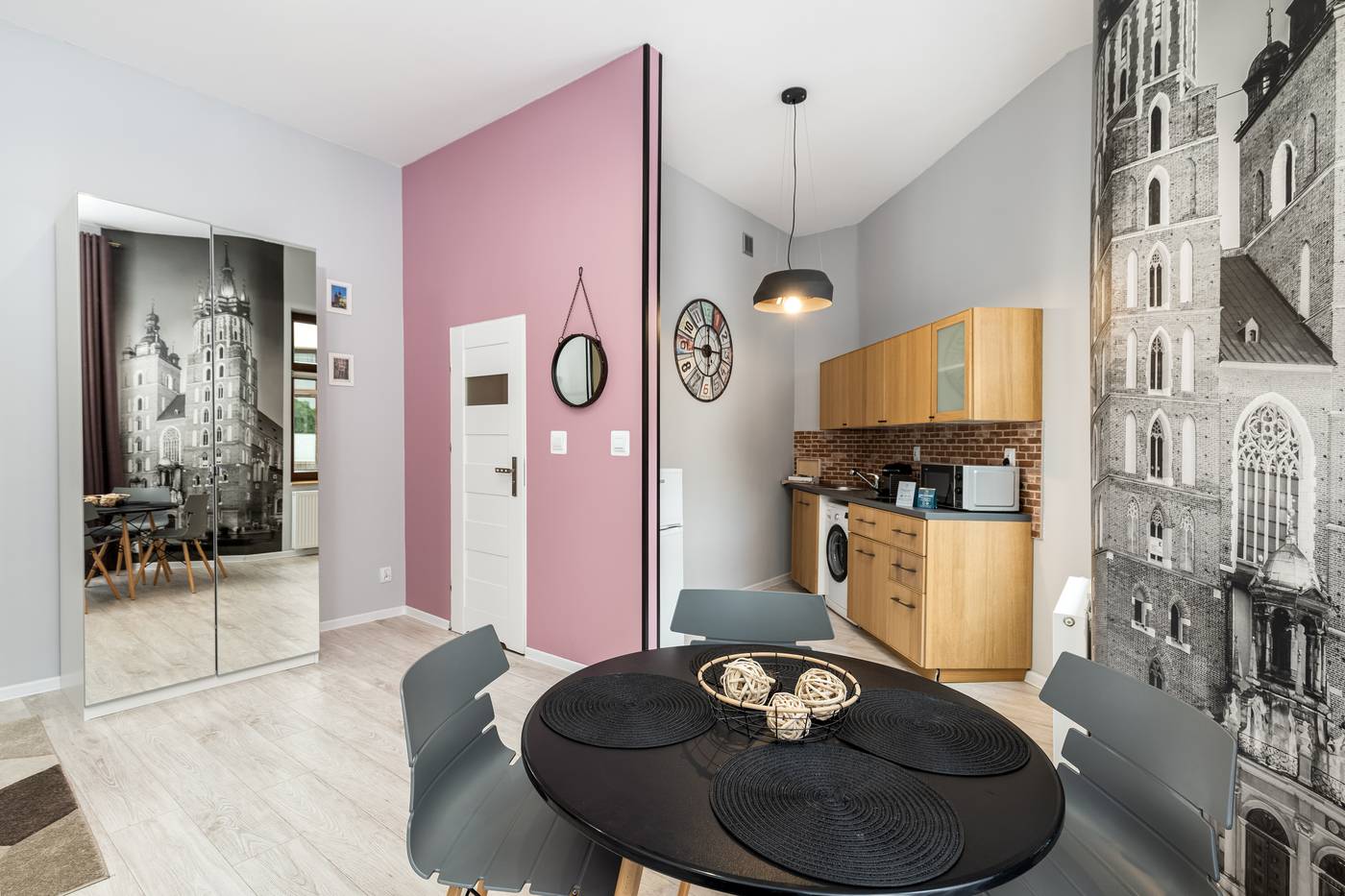 Z14-Boutique-Residence---Krakow-Old-Town-Room-38