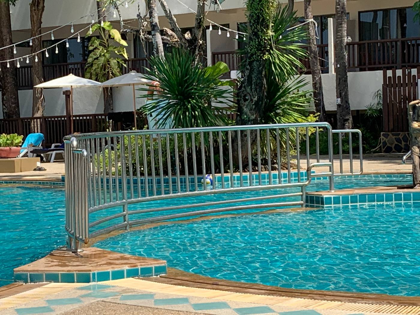 Patong-Lodge-Hotel-Sports-and-Entertainment-25