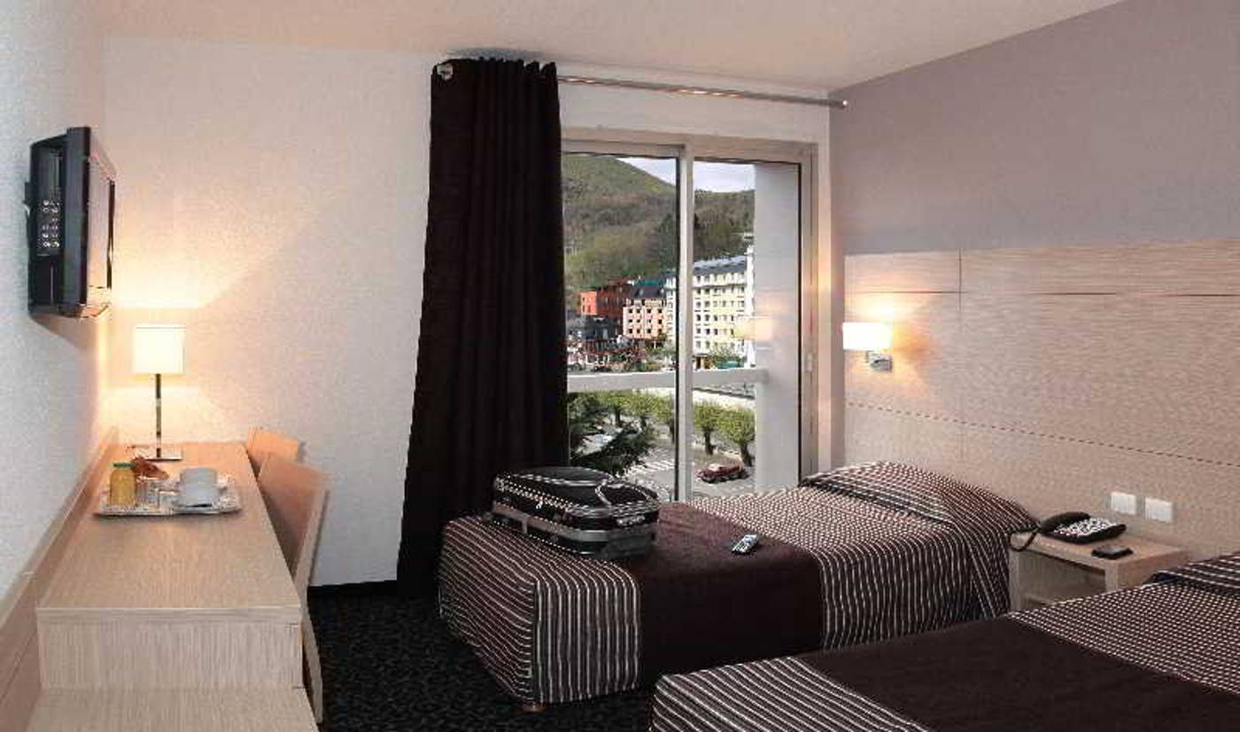Mediterranee Hotel-France-LOURDES-Room-6