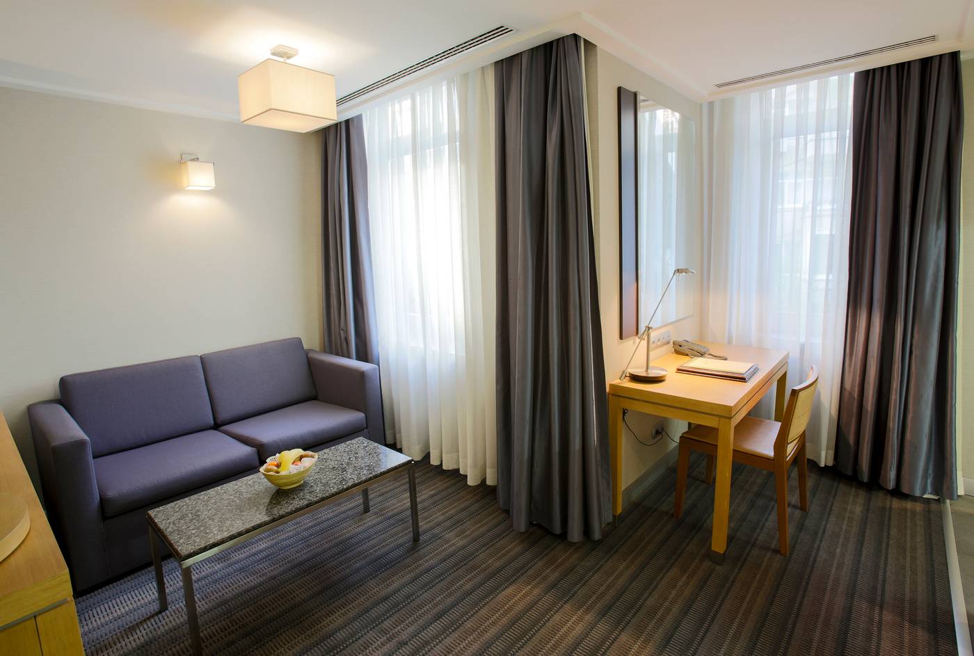 Housez-Suites-and-Apartments-Room-17