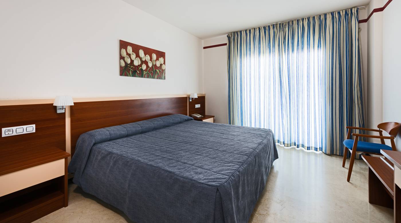 Sun-Palace-Albir-Room-17