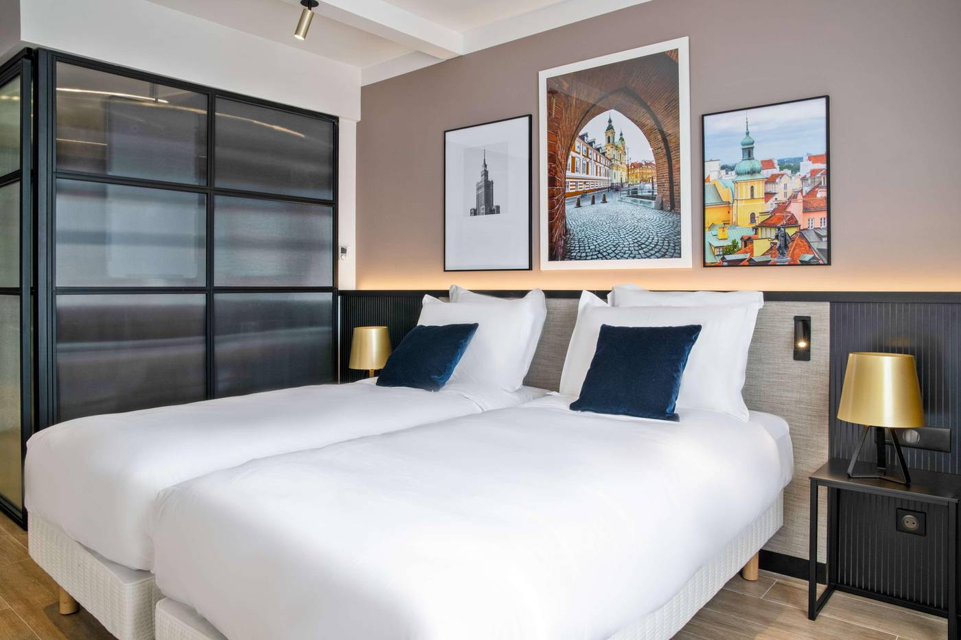 Golden-Tulip-Warsaw-Center-Room-25