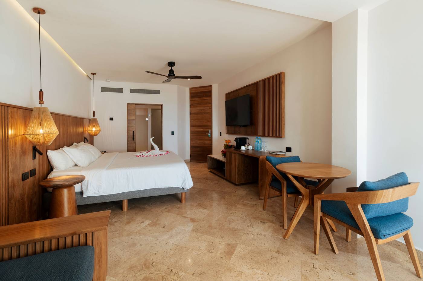 Akumal-Bay-Beach---Wellness-Resort-Room-12