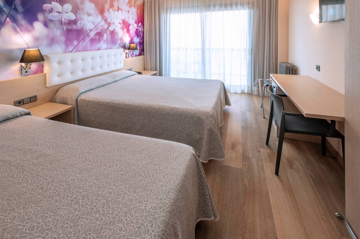 Tropic-Park-Hotel-Room-15