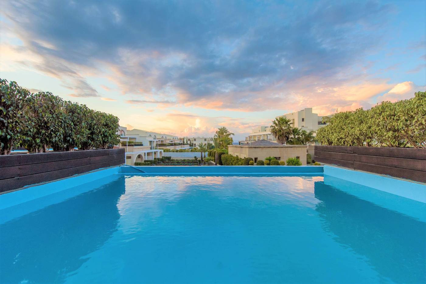 The Ixian All Suites - Adults Only