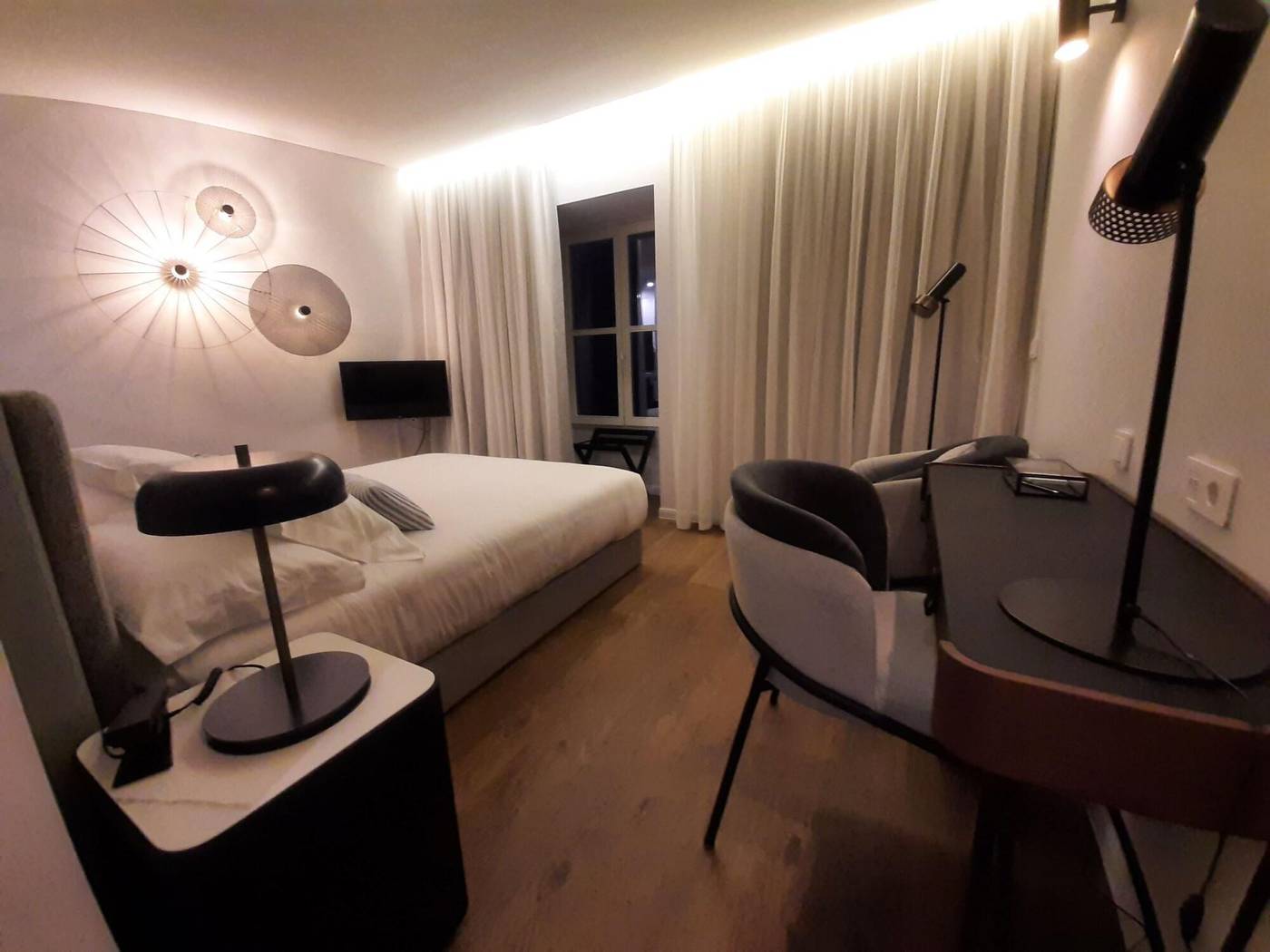 Mourasuites-Hotel-Room-39