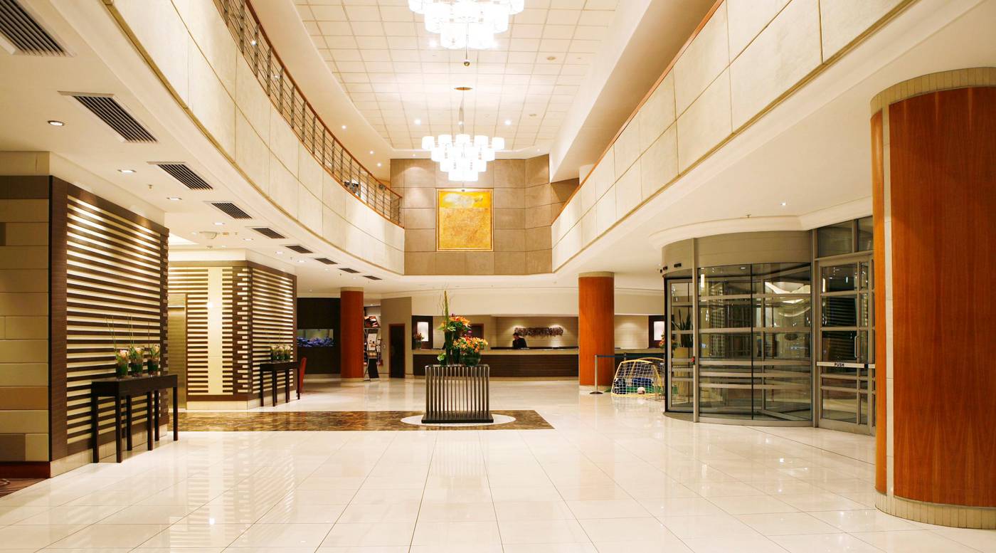 Southern-Sun-Cape-Town-Waterfront-Lobby-18