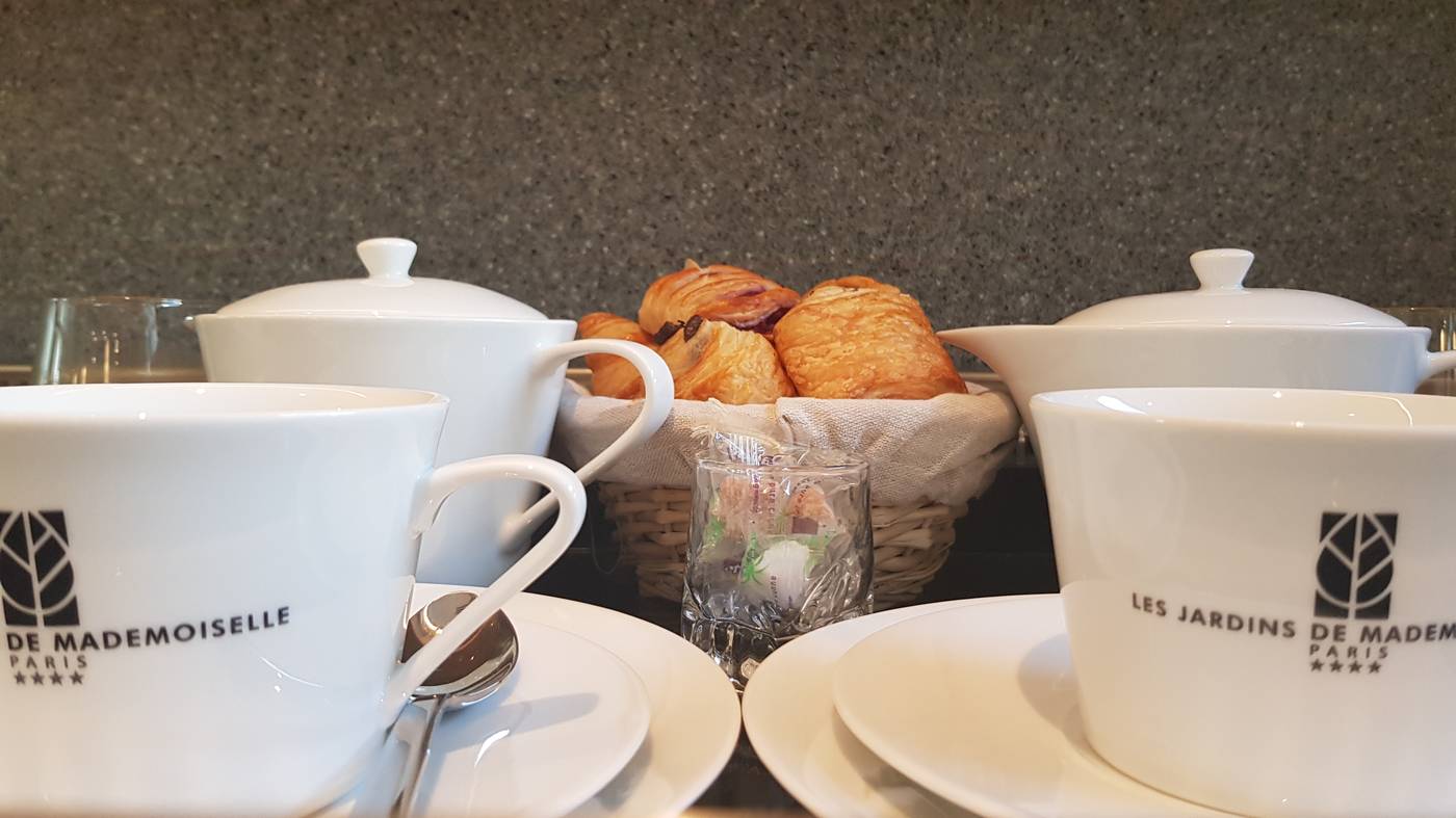 Hotel-Les-Jardins-de-Mademoiselle-Restaurant-31