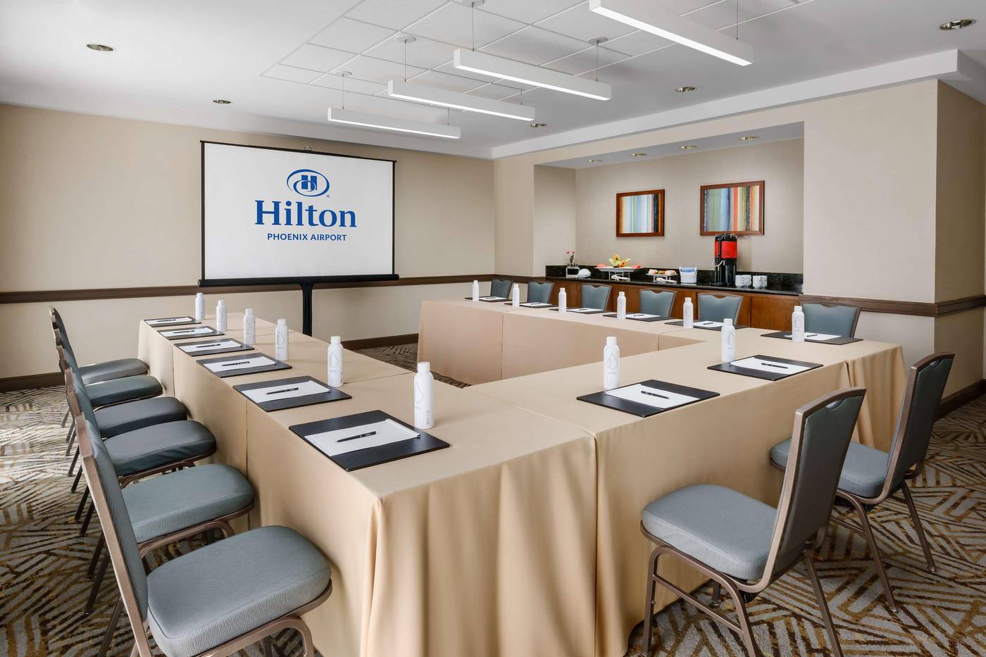 Hilton Phoenix Airport-United States-Phoenix-General view-6