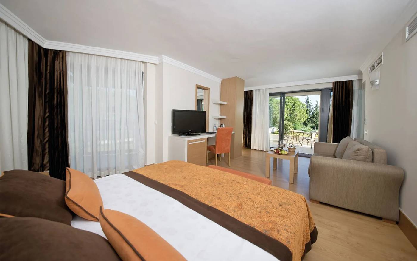 Limak-Limra-Hotel---Resort-Room-28