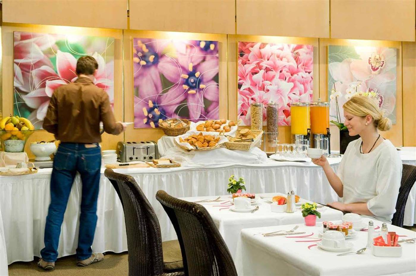 Hotel-Mercure-Paris-Porte-de-Pantin-Restaurant-44