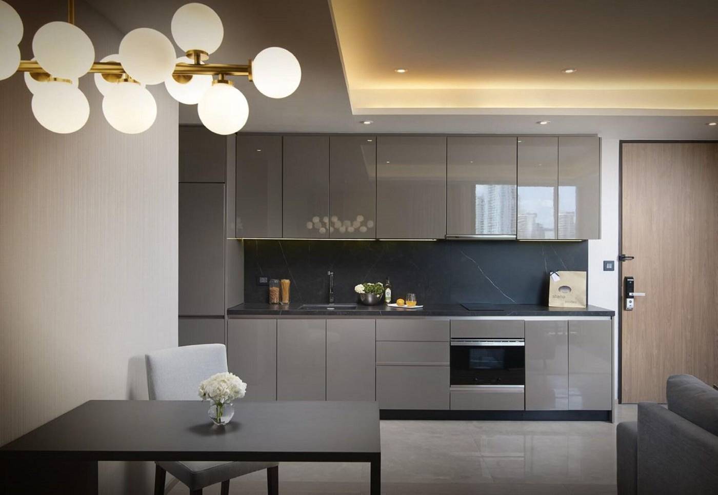 Walton-Suites-Sukhumvit-Room-37