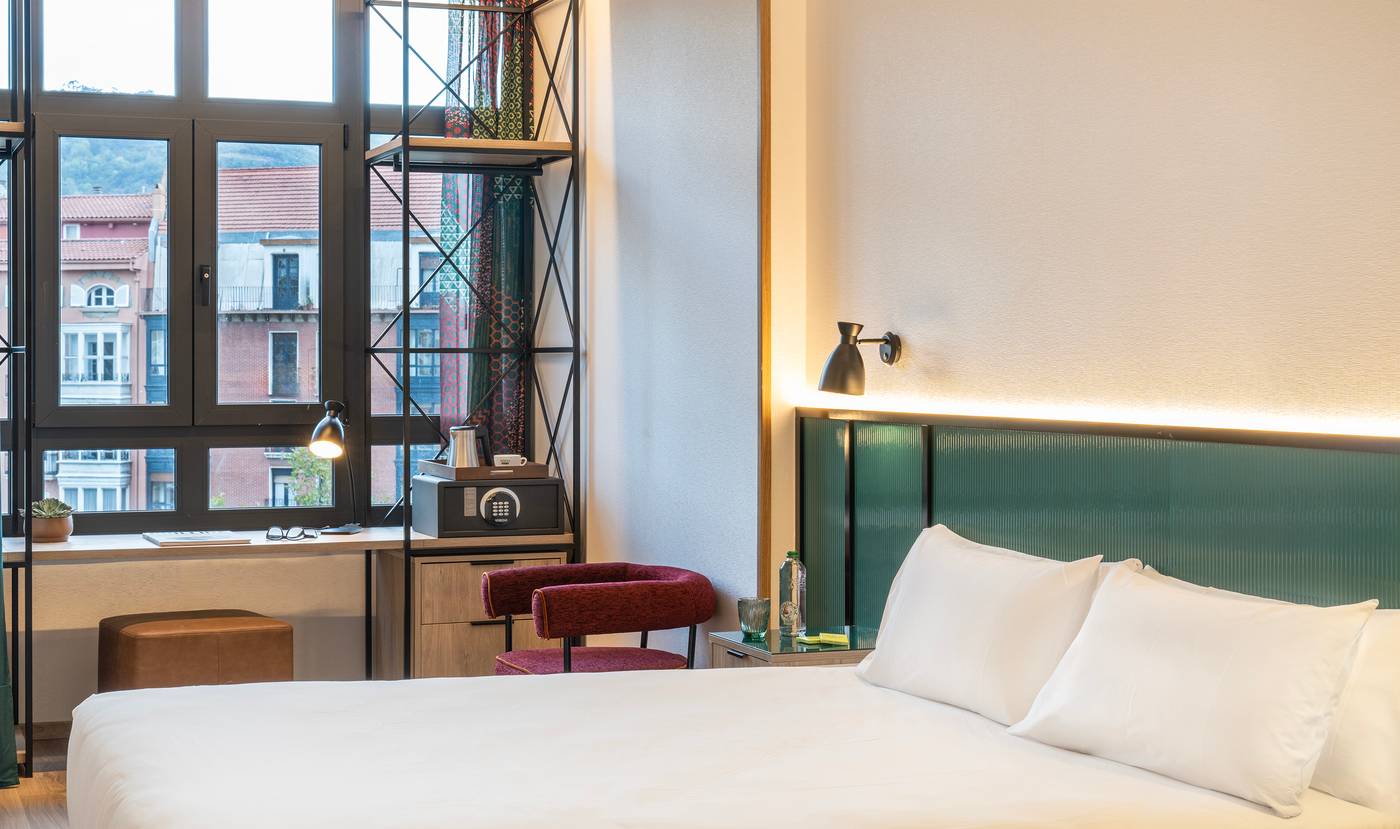 Axel Hotel Bilbao Adults Only-Spain-Bilbao-Room-10
