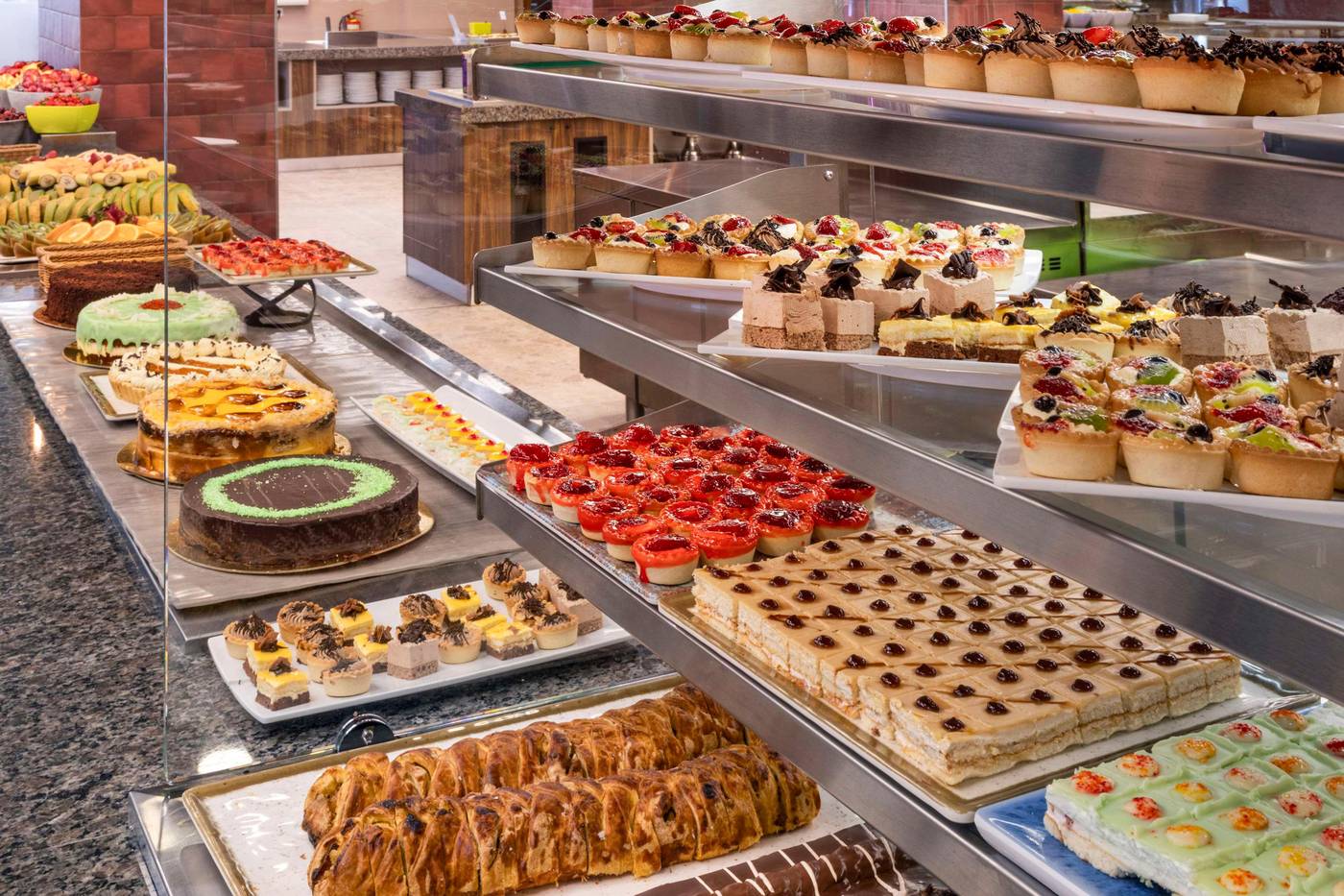 Sol-Nessebar-Palace-Restaurant-43