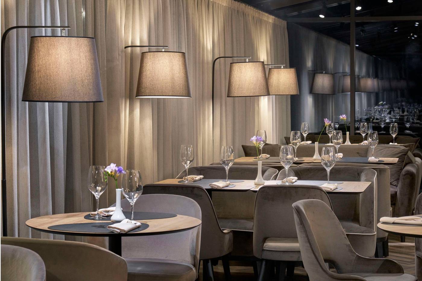 Imperial-Plovdiv-a-member-of-Radisson-Individuals-Restaurant-27