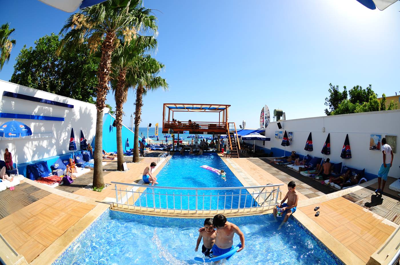 Sealine-Hotel-Beach-14