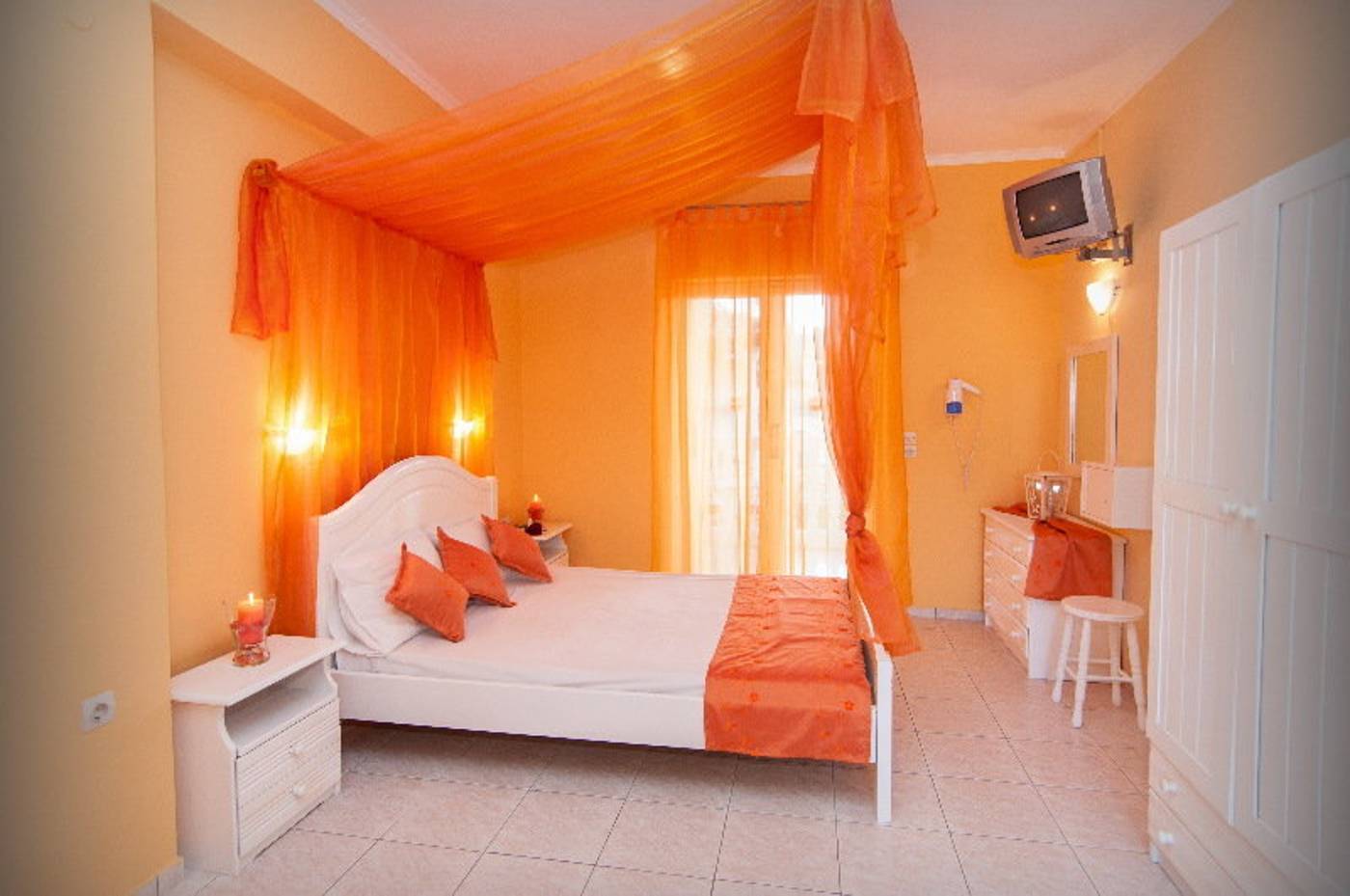 Panorama-Studios---Apartments-Room-8