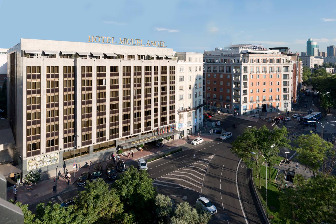 Miguel-Angel-by-BlueBay-General-view-7