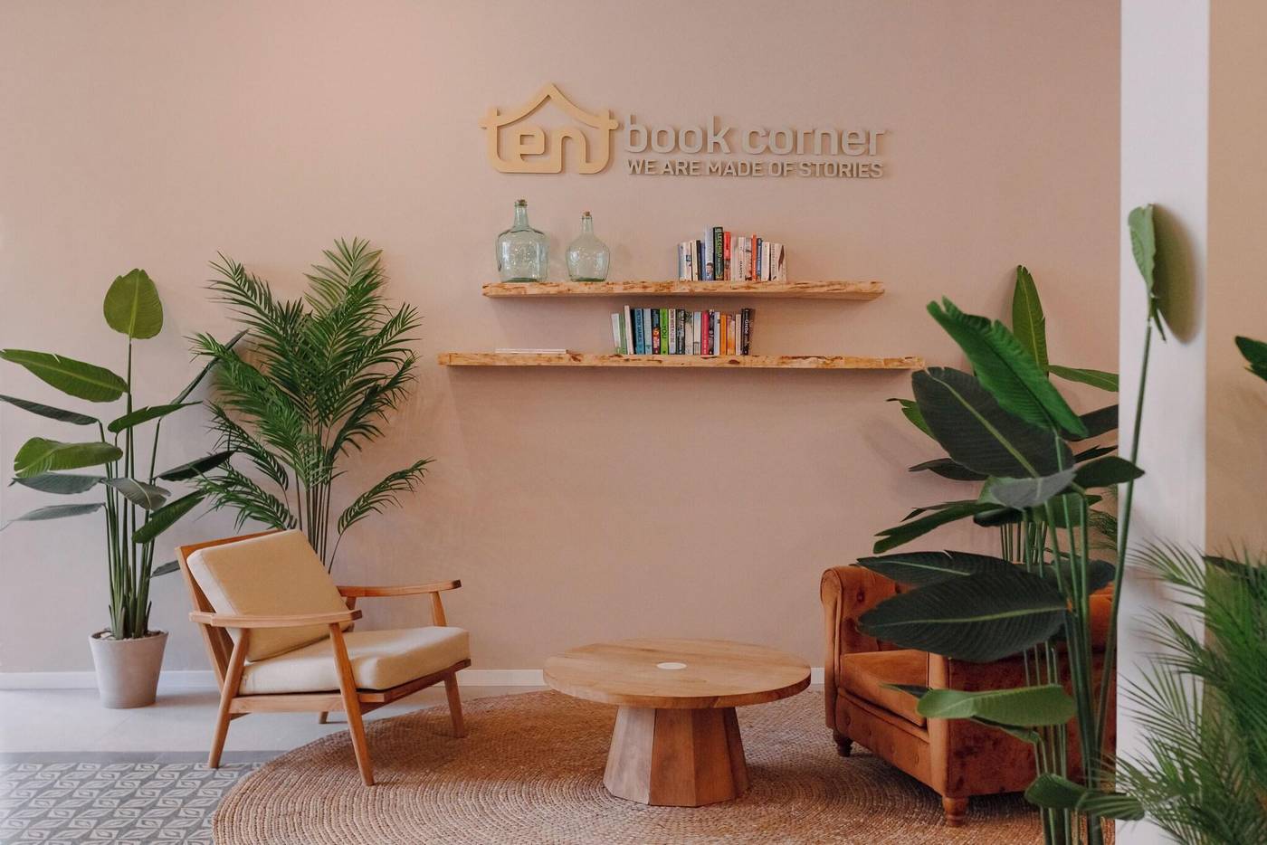 tent-Torremolinos-Lobby-54