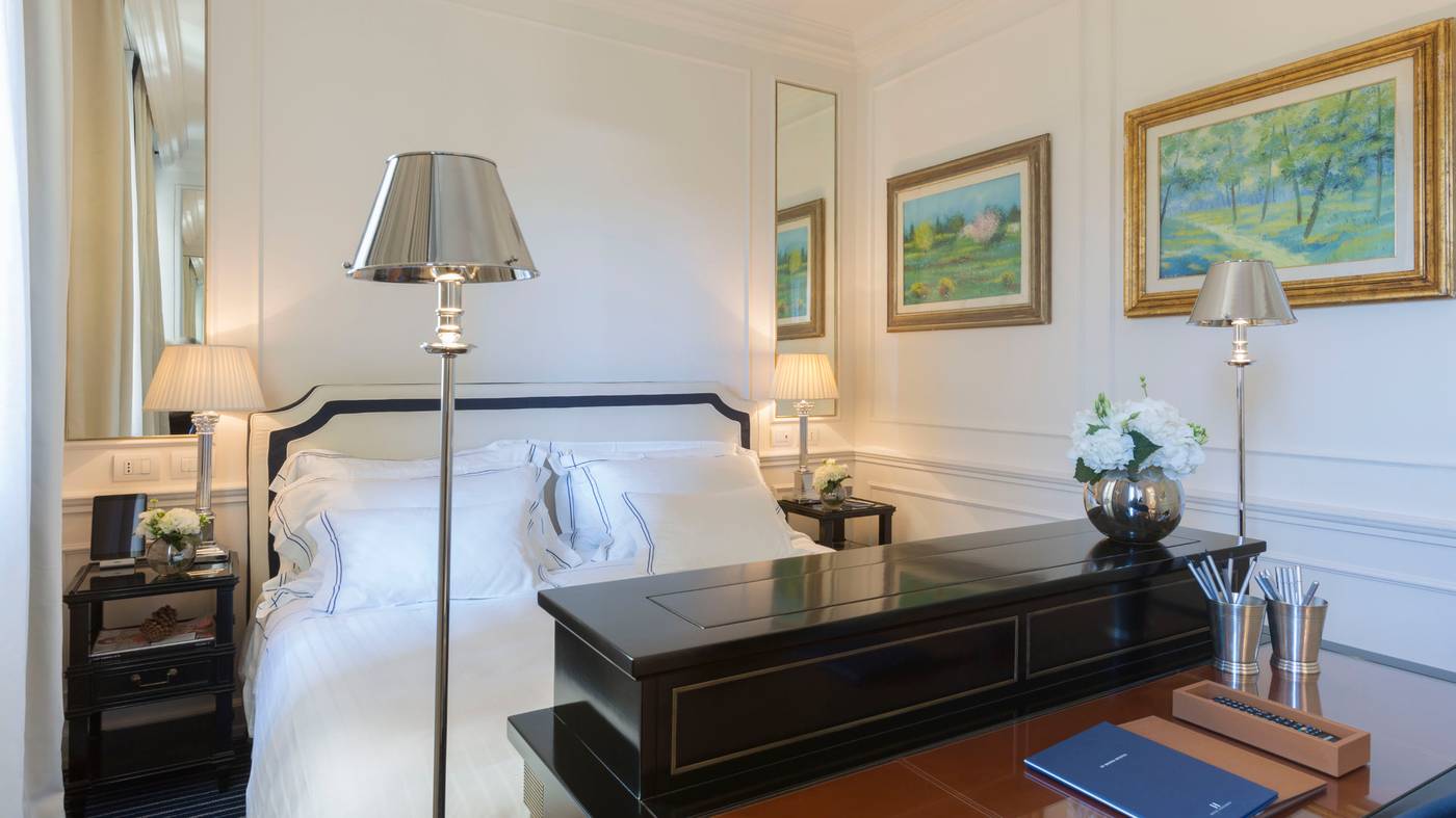 Hotel-Lungarno-Room-25