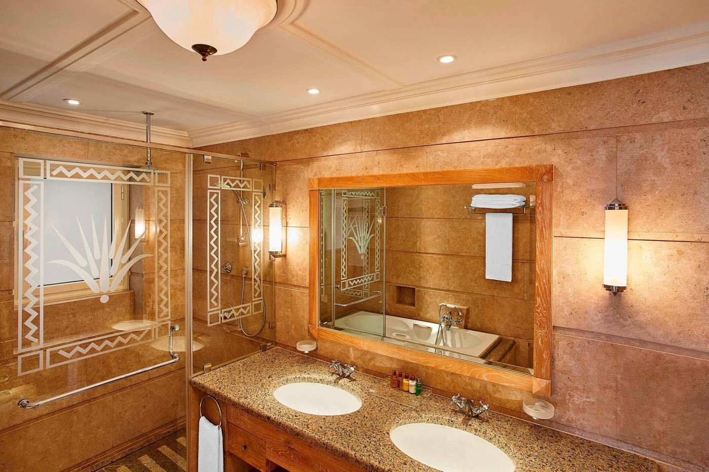 Sheraton-Soma-Bay-Room-49