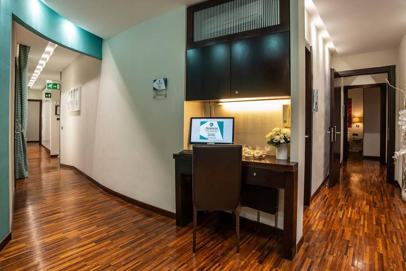 Merulana-Inn-Lobby-2