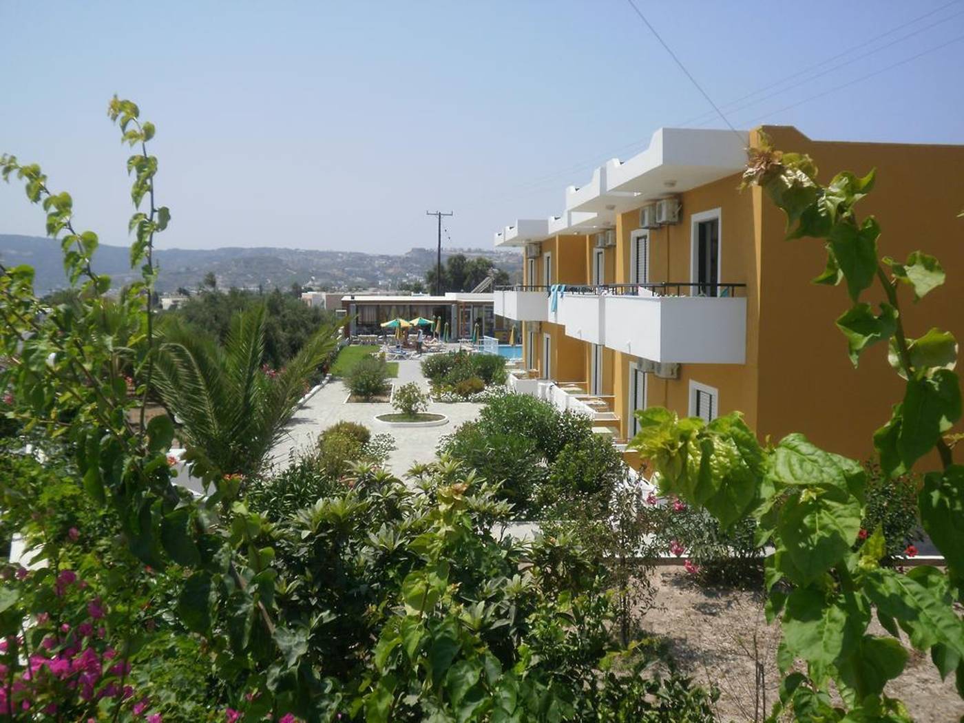Manolis-Studios-General-view-3