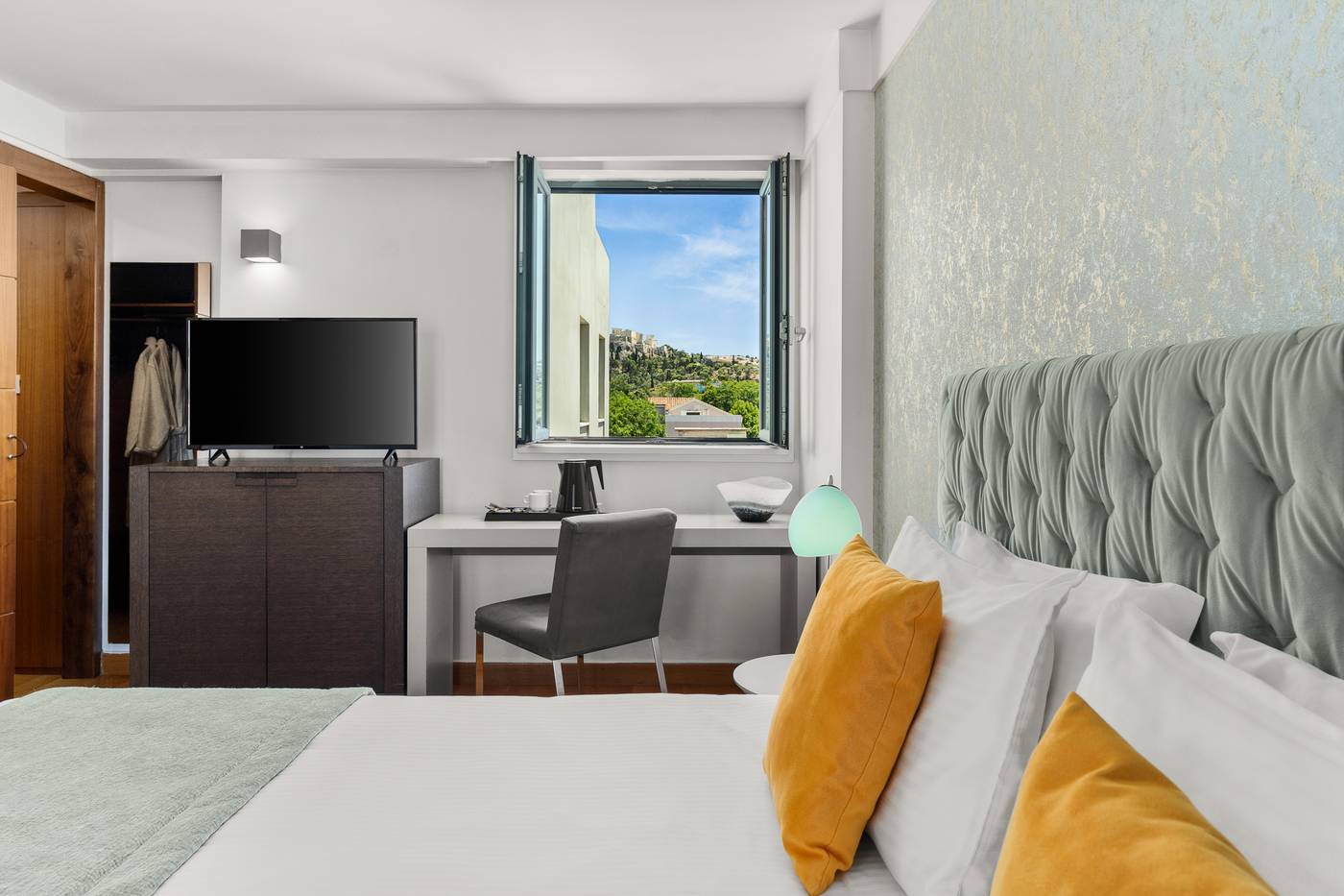 Athenaeum-Eridanus-Luxury-Hotel-Room-22