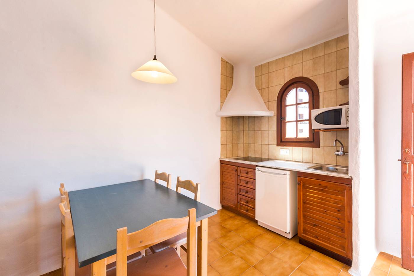 Tramontana-Park-Room-24