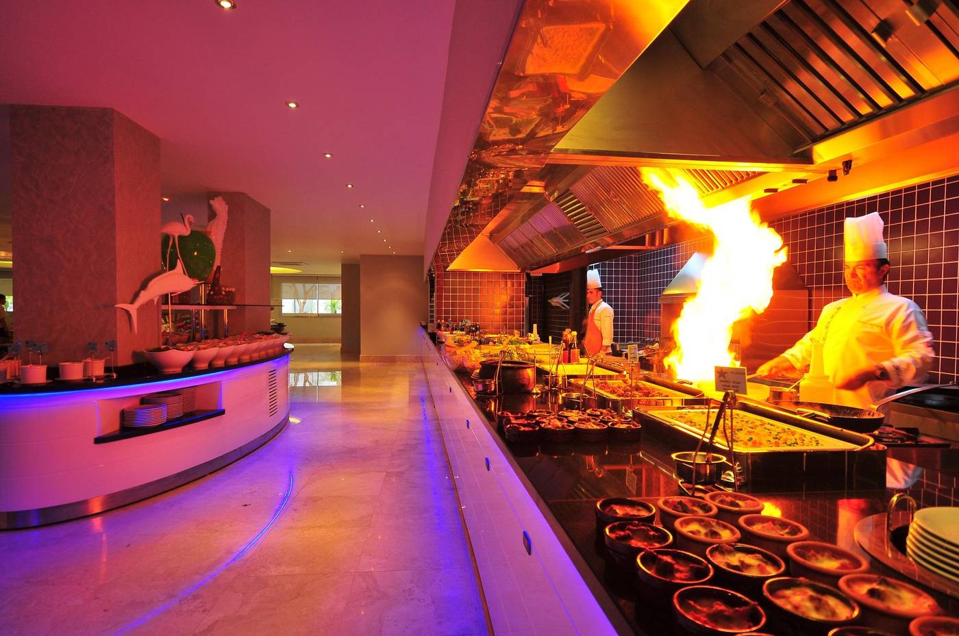 Blue-Bay-Platinum-Restaurant-27