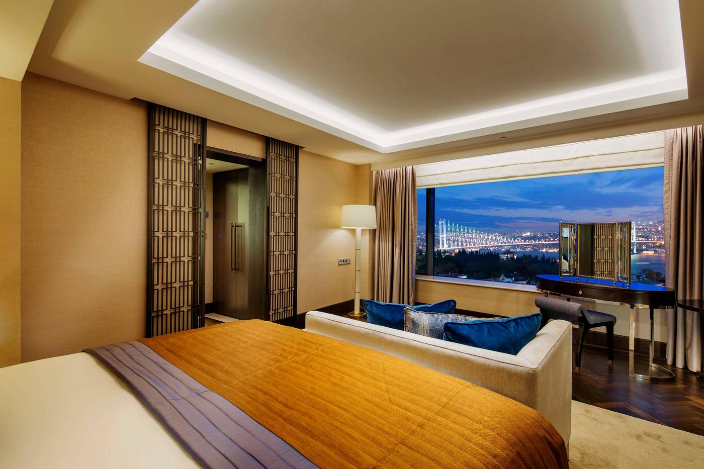 Conrad-Istanbul-Bosphorus-Room-58