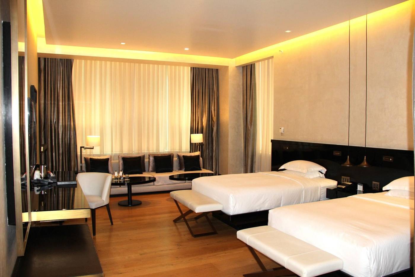 Hyatt-Centric-Levent-Istanbul-Room-42