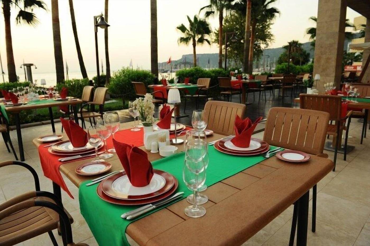 Fame-Residence-Kemer-Restaurant-87