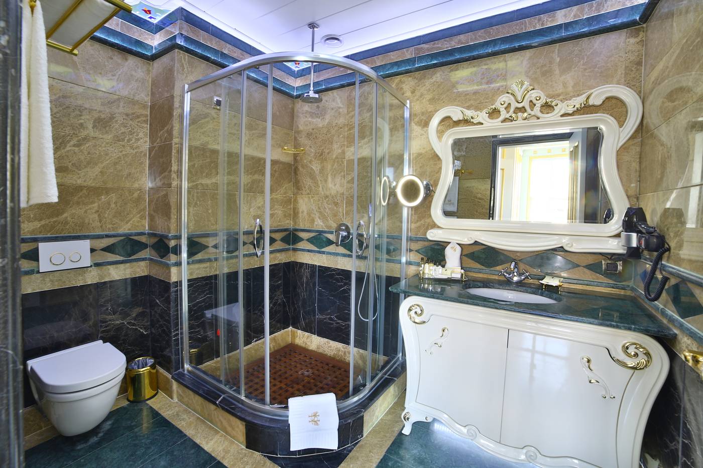 Seven-Hills-Palace---Spa-Room-58