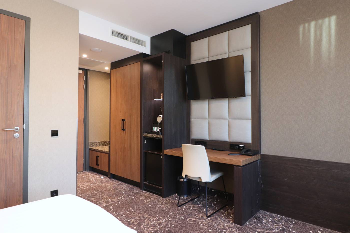 Hotel-Levell-Room-17
