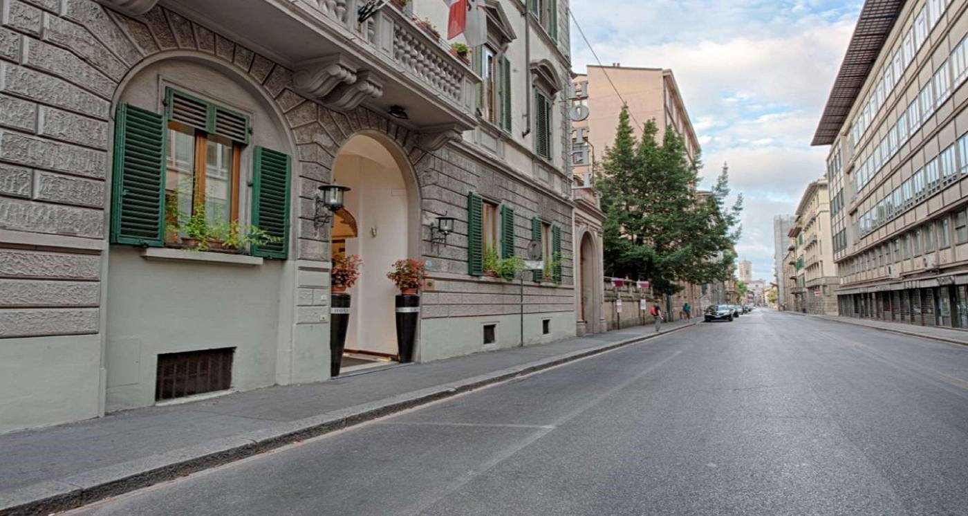 De-La-Pace--Sure-Hotel-Collection-by-Best-Western-General-view-2