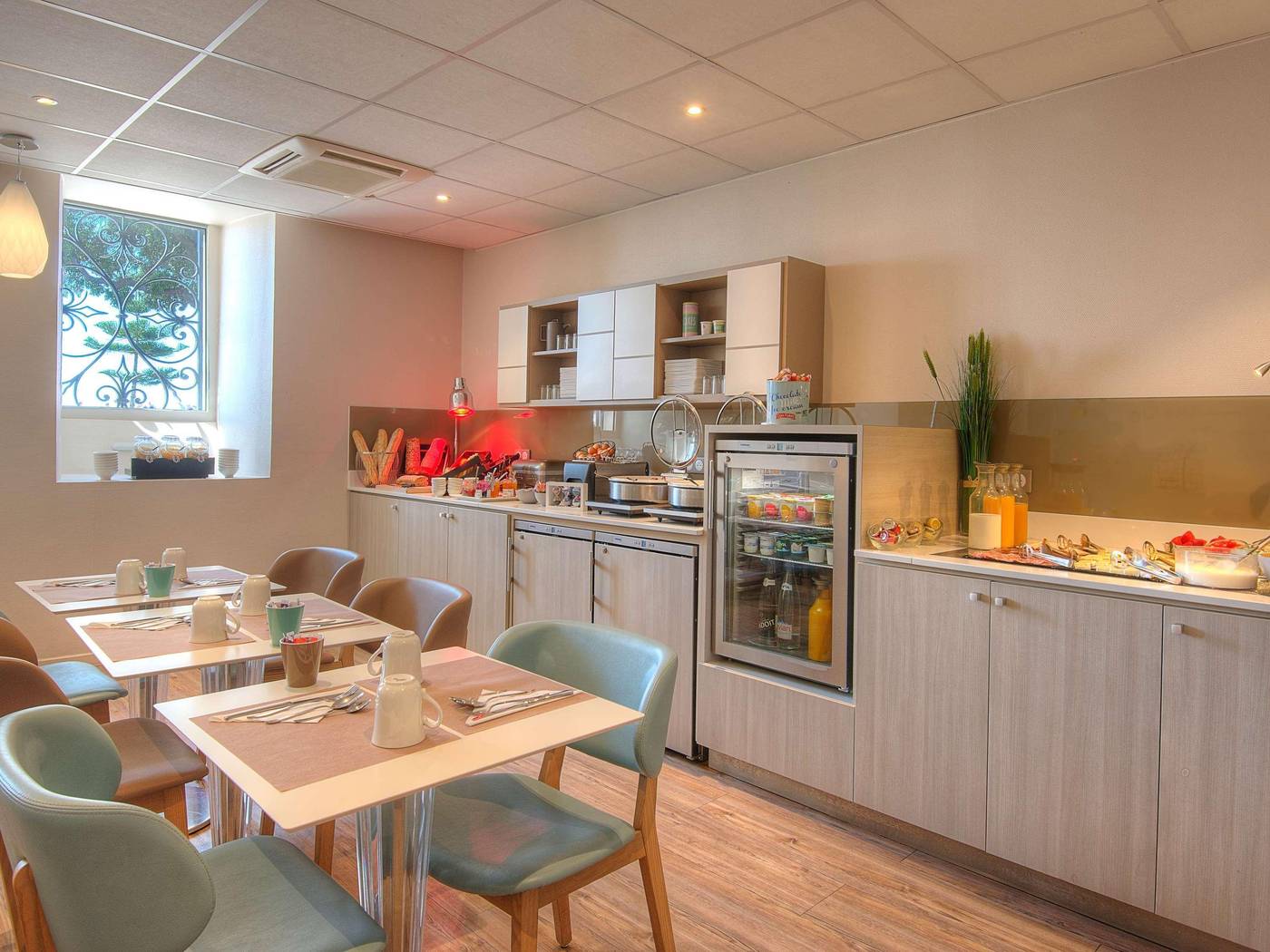 Mercure-Nice-Marche-aux-Fleurs-General-view-38