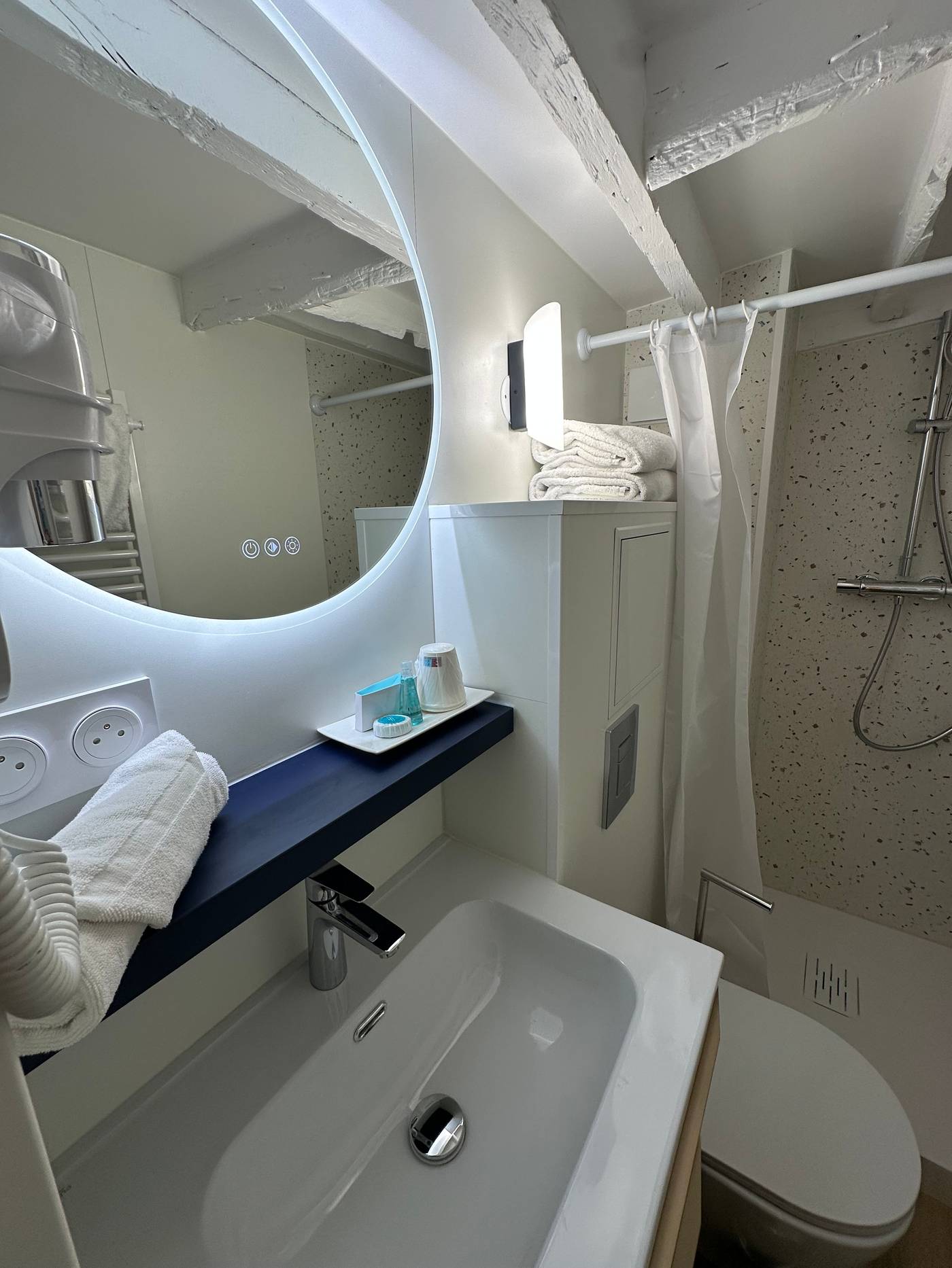 Hotel-Opera-Deauville-Room-28