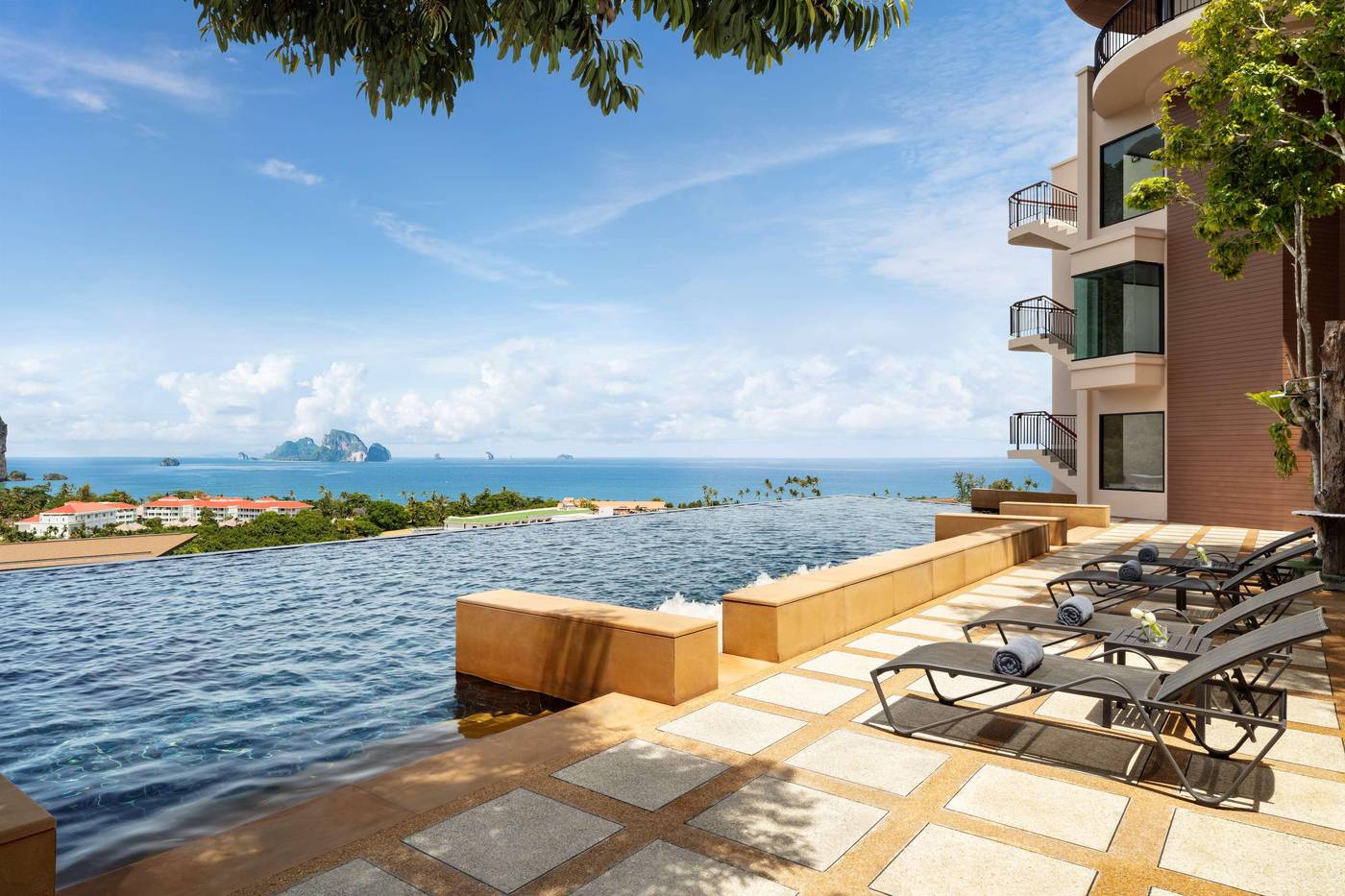Avani-Ao-Nang-Cliff-Krabi-Resort--SHA-Extra---Pool-61