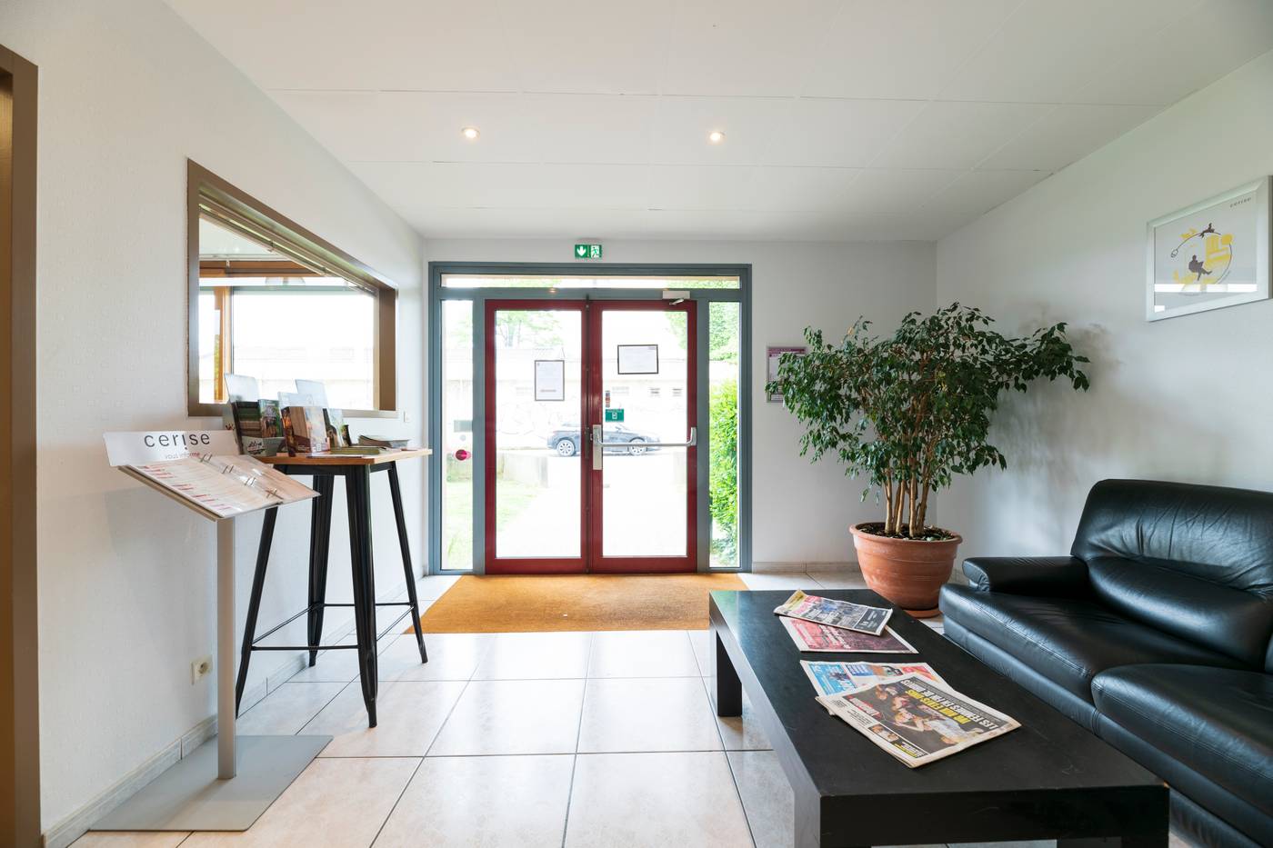 Cerise Nantes La Beaujoire-France-NANTES-Lobby-8