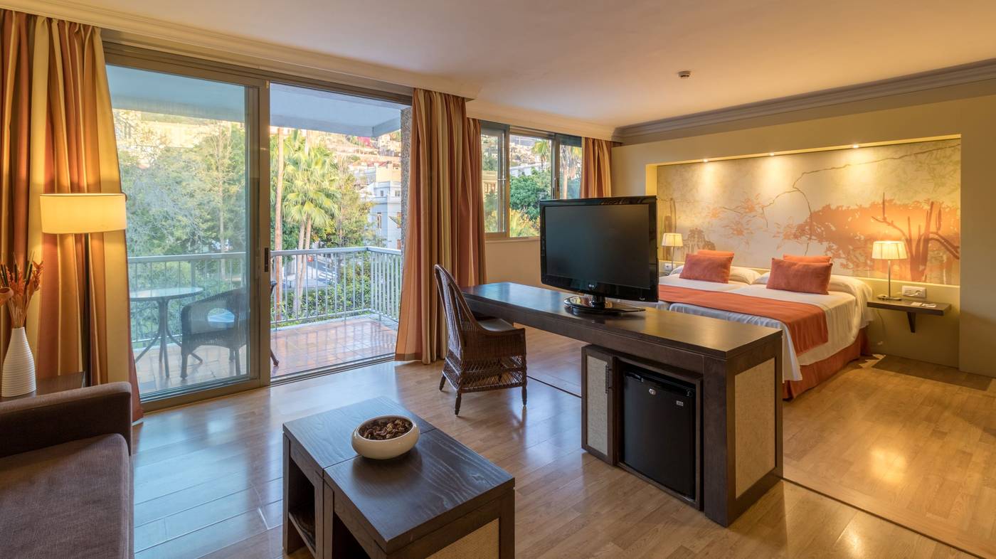 Colon-Rambla-Room-23