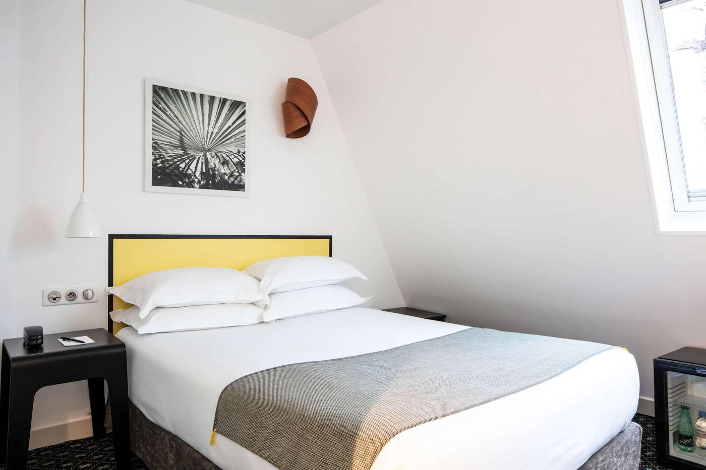 Palm-Astotel-Room-27