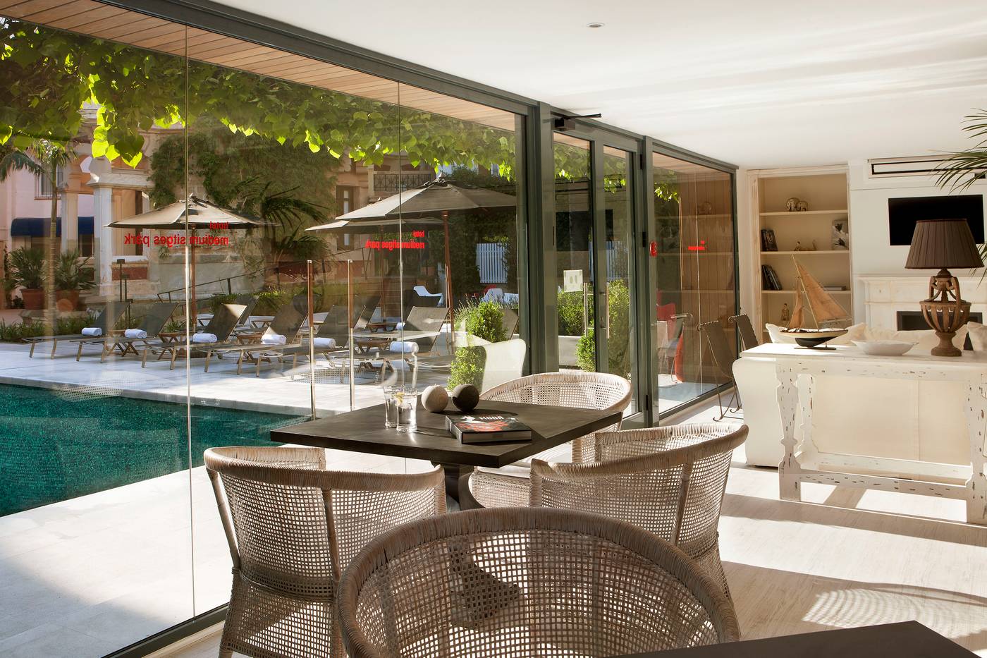 Medium-Sitges-Park-Lobby-37