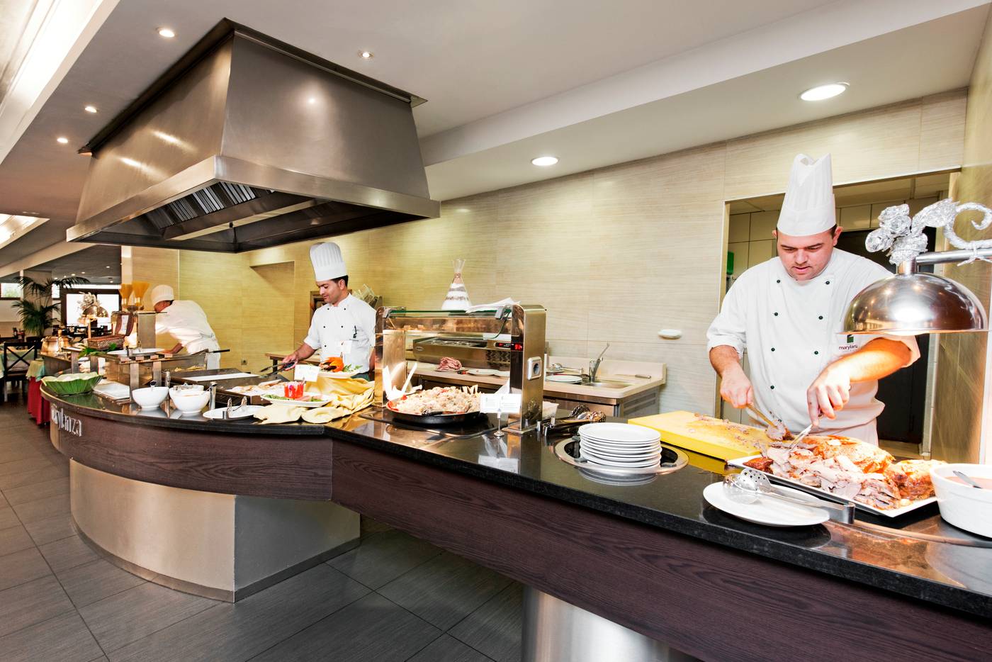 Marylanza-Suites---Spa-Restaurant-14