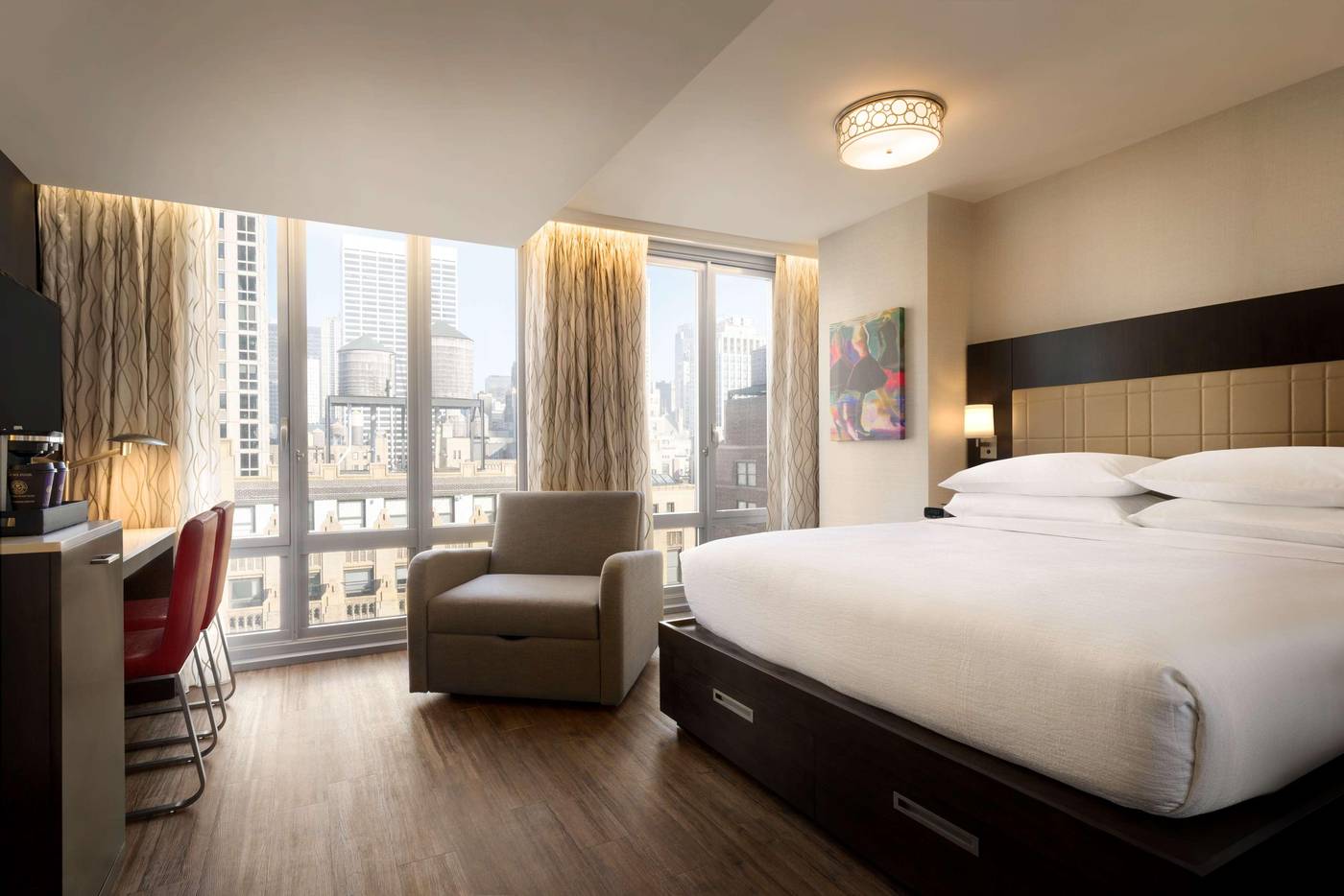 Embassy-Suites-by-Hilton-New-York-Manhattan-Times-Sq-Room-31