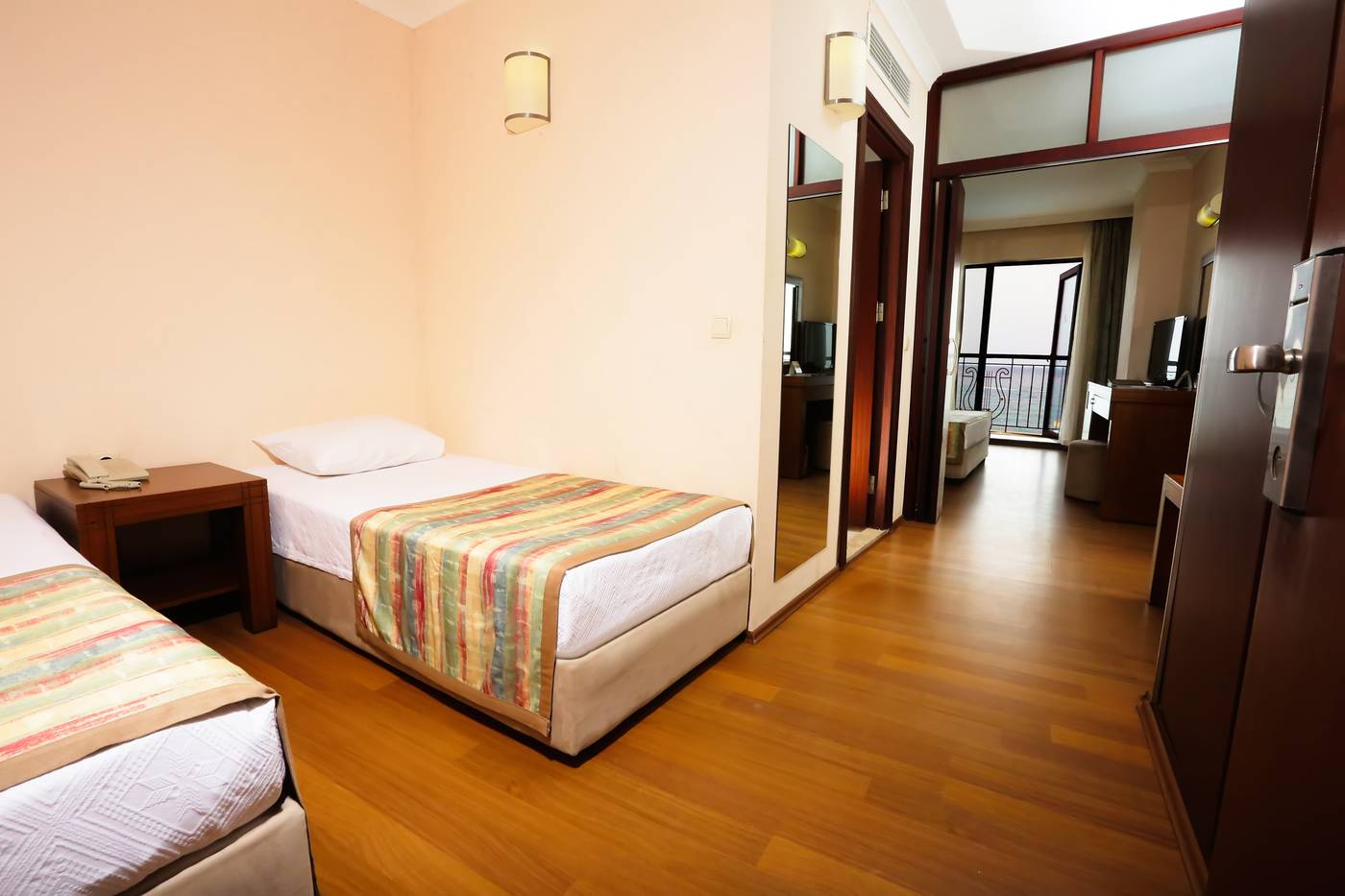 Lyra Resort Hotel