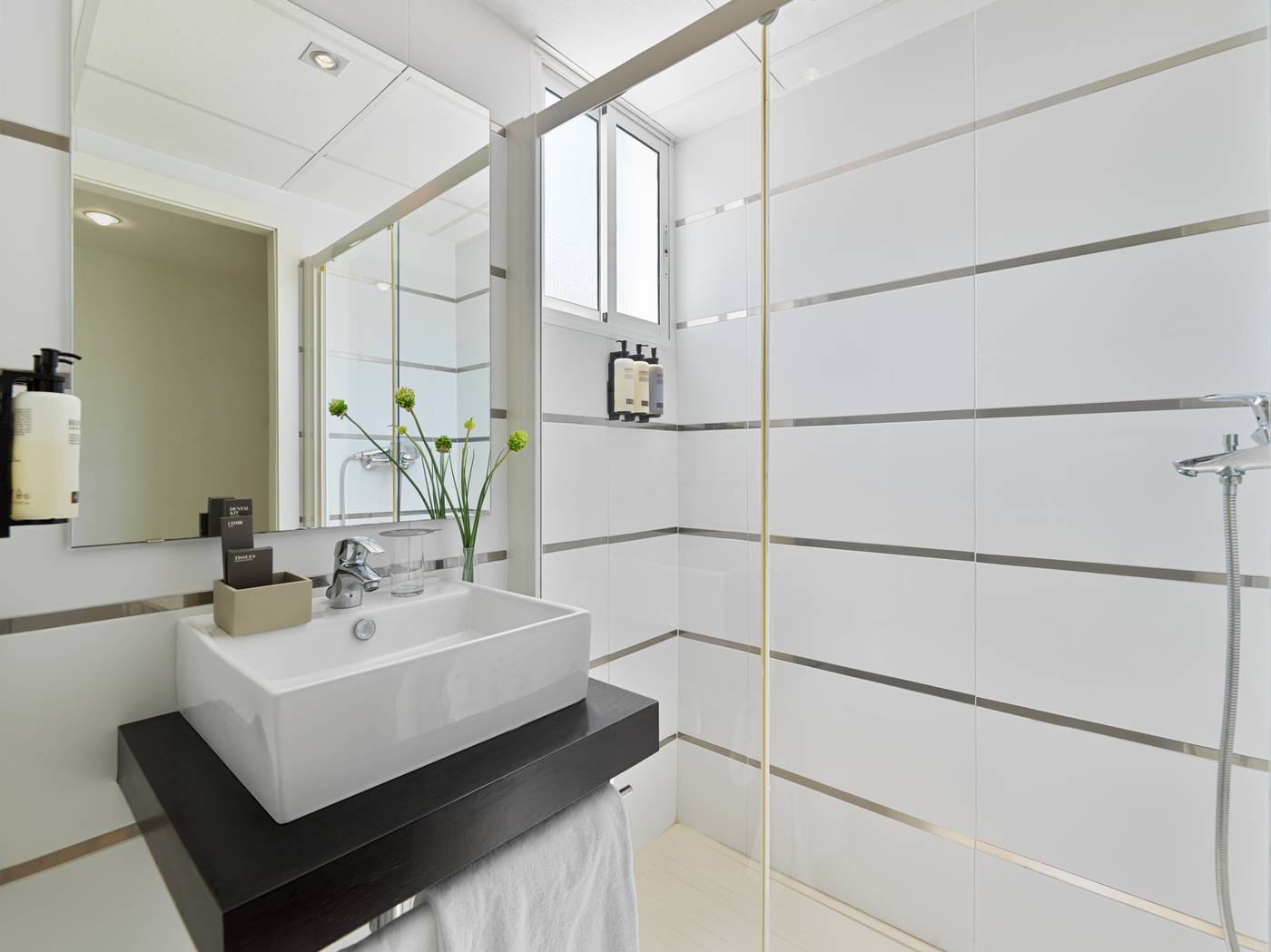 H10-Delfin---Adults-Only-Room-28