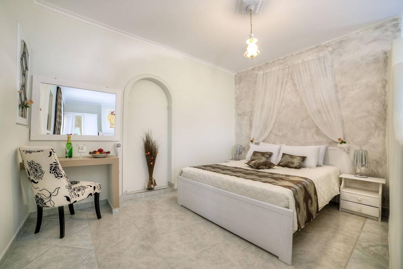 Villa-Olympia-Room-26